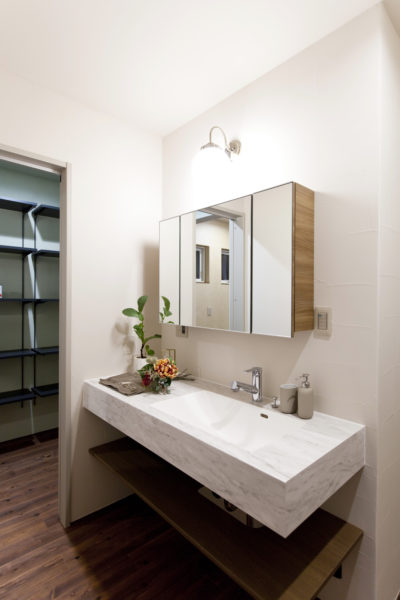 さいたま市　工務店　気密測定　家事動線　洗面