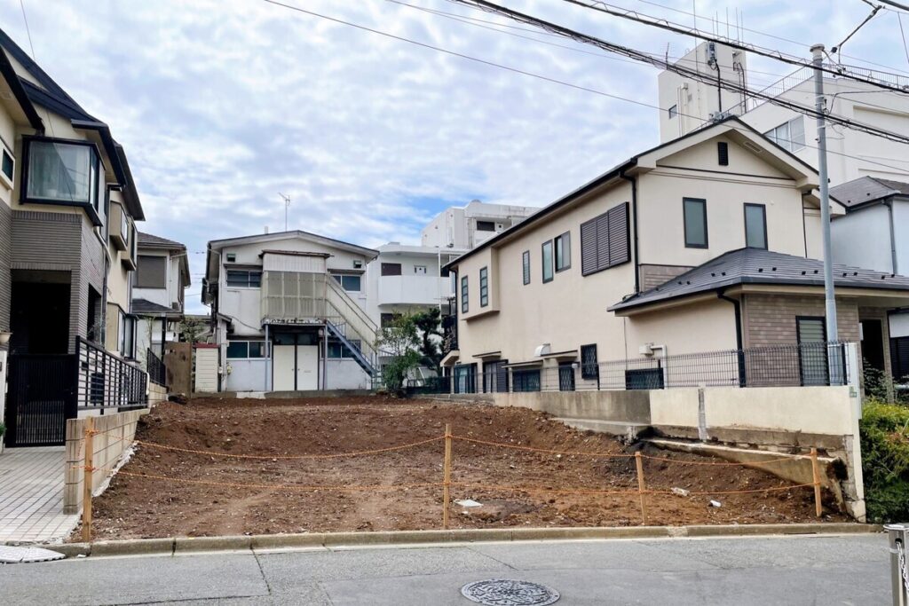 さいたま市　上尾市　川口市　工務店　　パーソナルスタイル　注文住宅　新築　戸建て　ブログ　家づくり　土地　土地探し　高低差